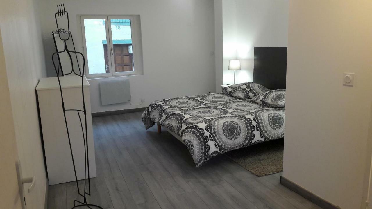 Appartement Charmant - Centre Кастельнодари Экстерьер фото